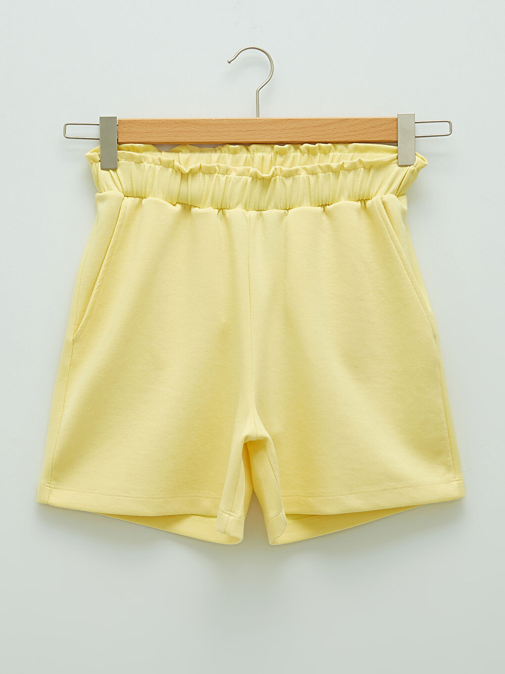 Women's Bermuda Shorts With Flat Pocket Detail and Elastic Waist-5