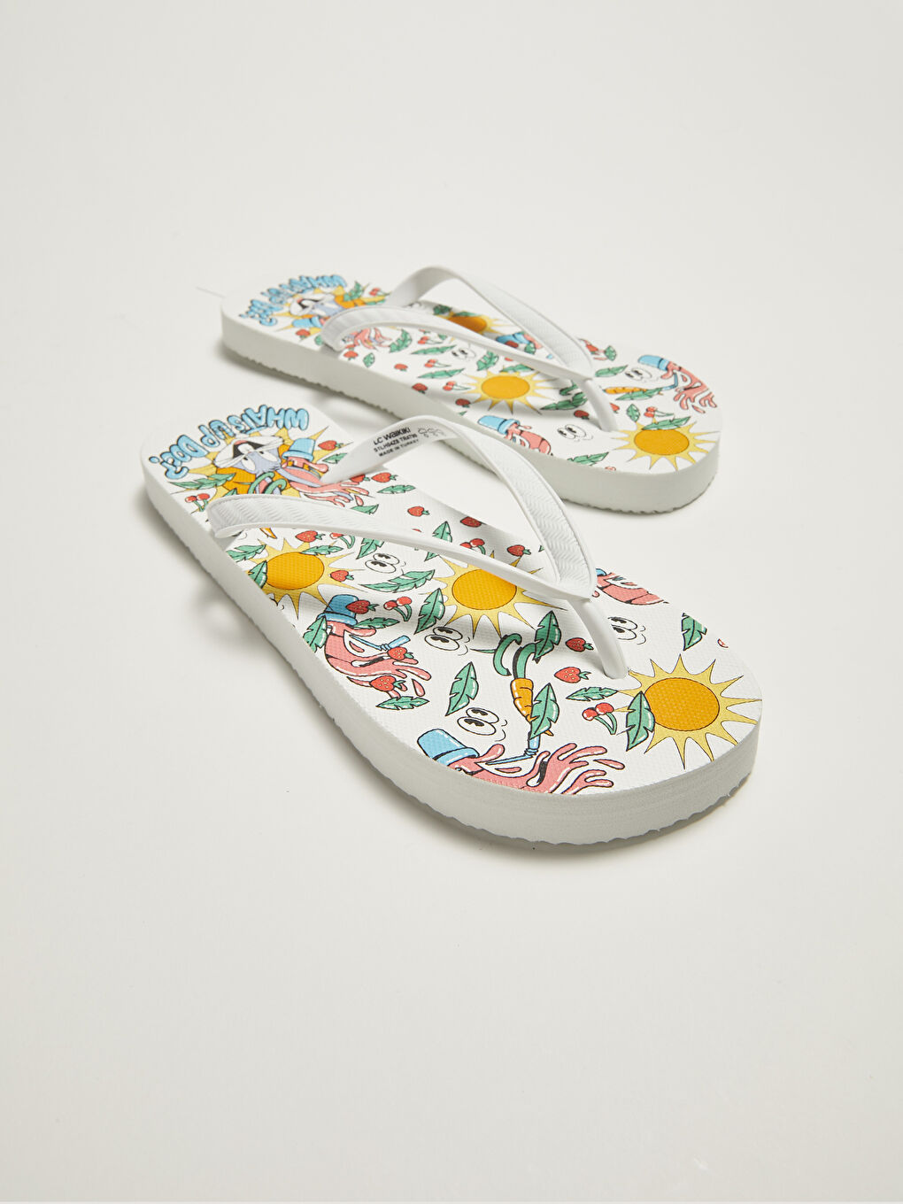 LCW STEPS Bugs Bunny Printed Flip-Flops Women's Beach Slippers -S1LH04Z8-F9C