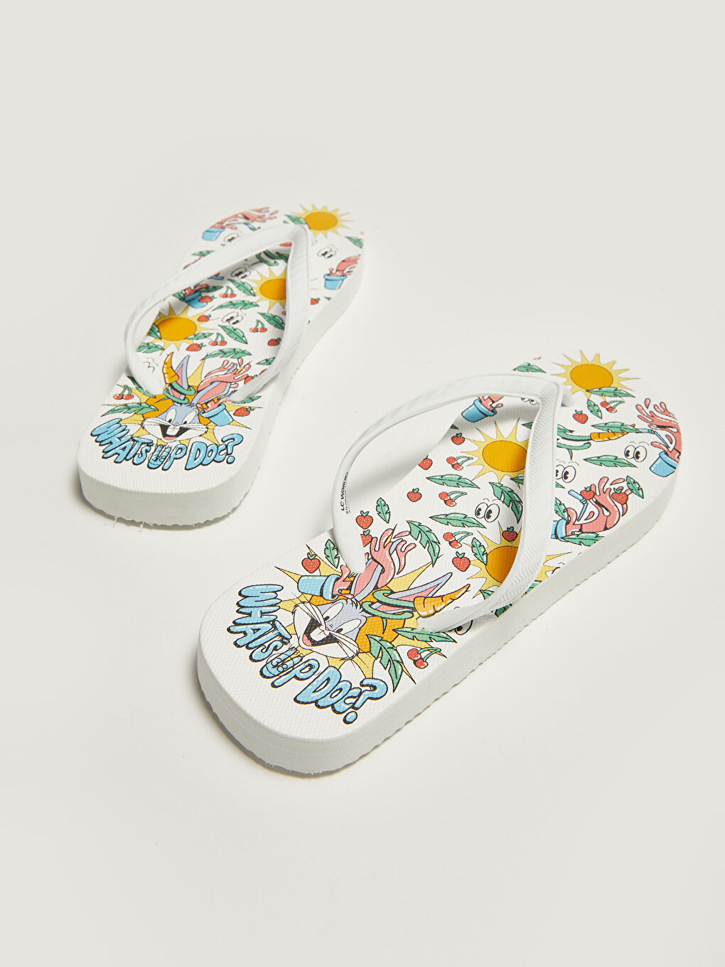 LCW STEPS Bugs Bunny Printed Flip-Flops Women's Beach Slippers -S1LH04Z8-F9C