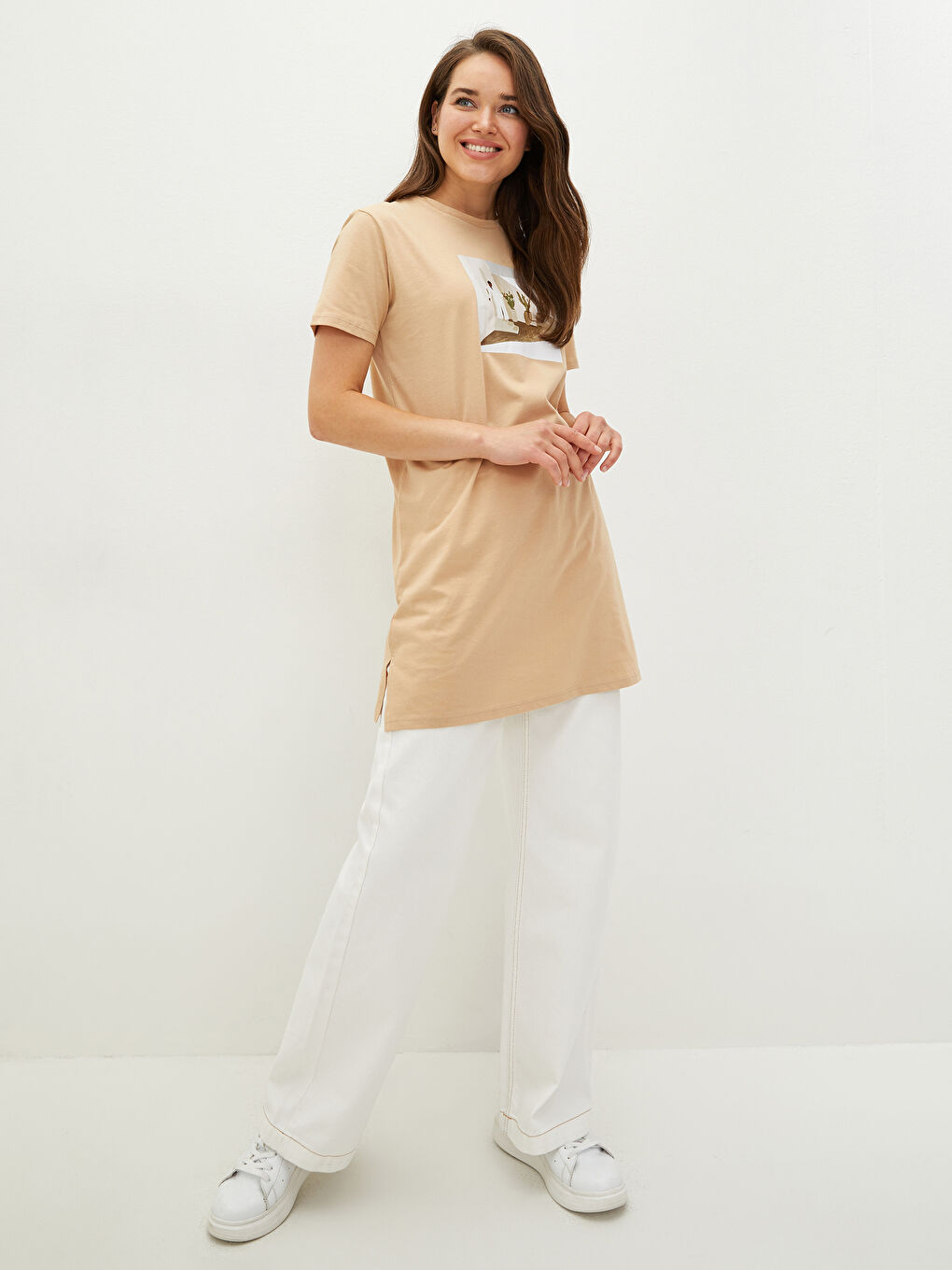 تونيك قطن كم قصير مطبوع بياقة دائرية للسيدات-2