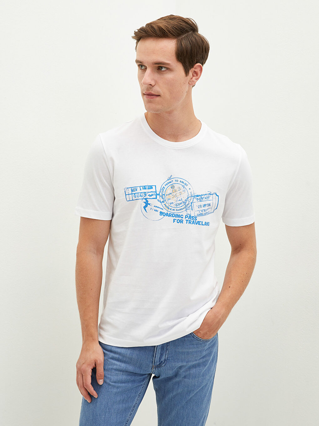 Beyaz Bisiklet Yaka Kısa Kollu Baskılı Penye Erkek Tişört