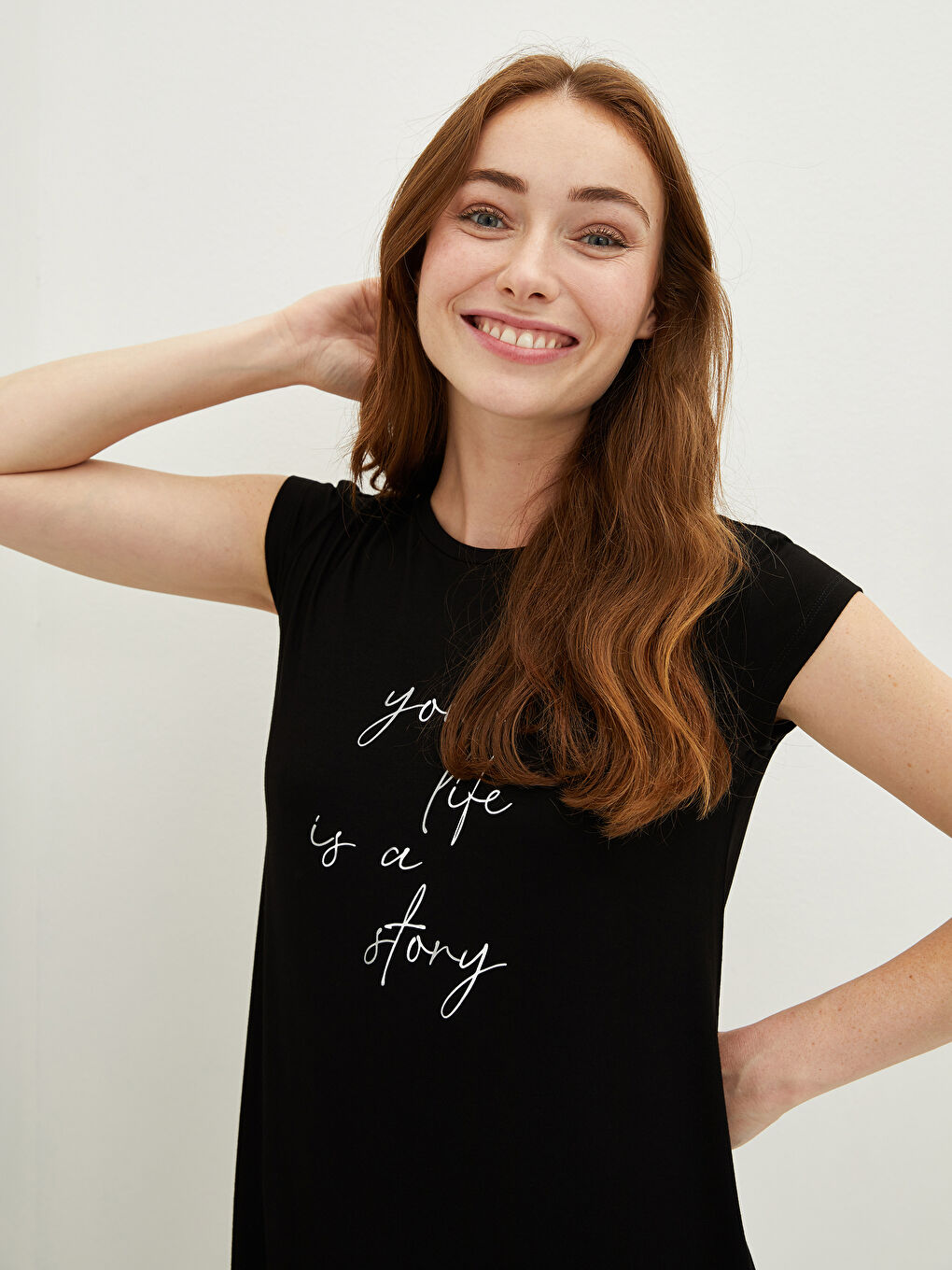 LC Waikiki Crew Neck Slogan Printed Short Sleeve Women's Tunic -S1LH78Z8-CVL
