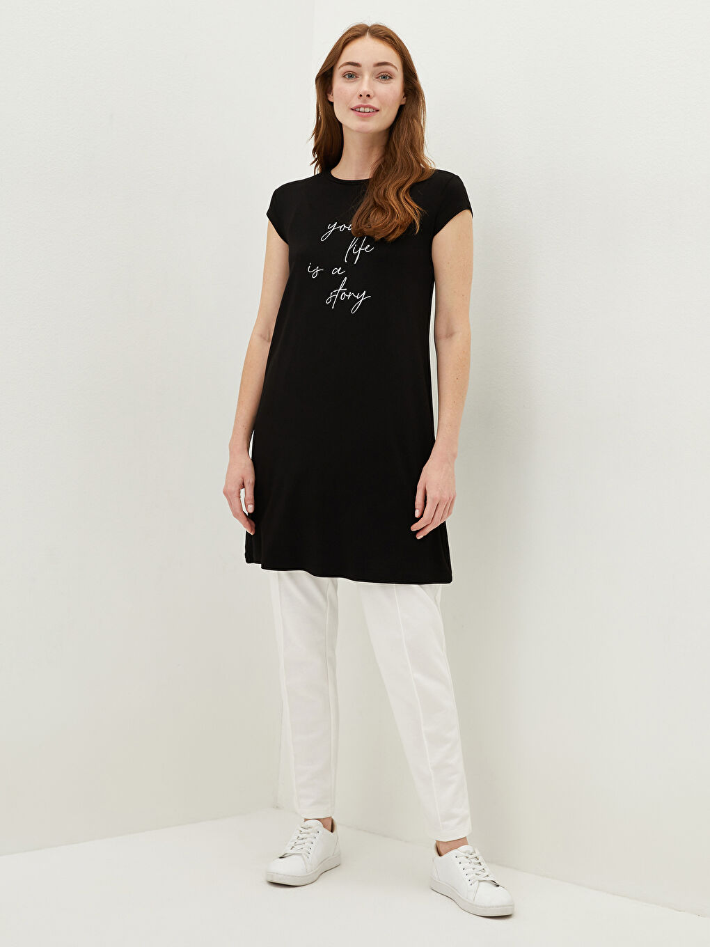 LC Waikiki Crew Neck Slogan Printed Short Sleeve Women's Tunic -S1LH78Z8-CVL