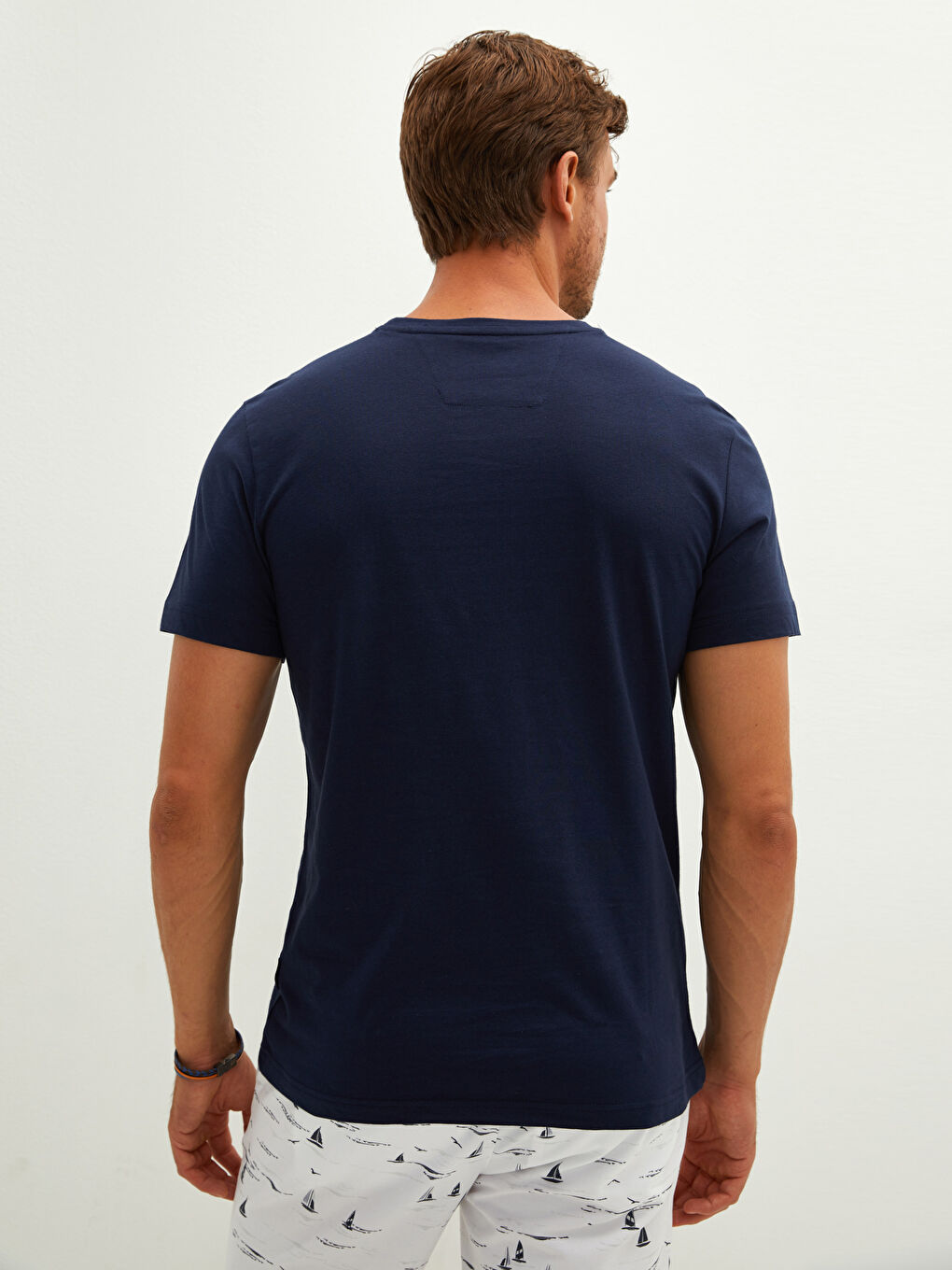 Lacivert Bisiklet Yaka Kısa Kollu Baskılı Penye Erkek Tişört-4