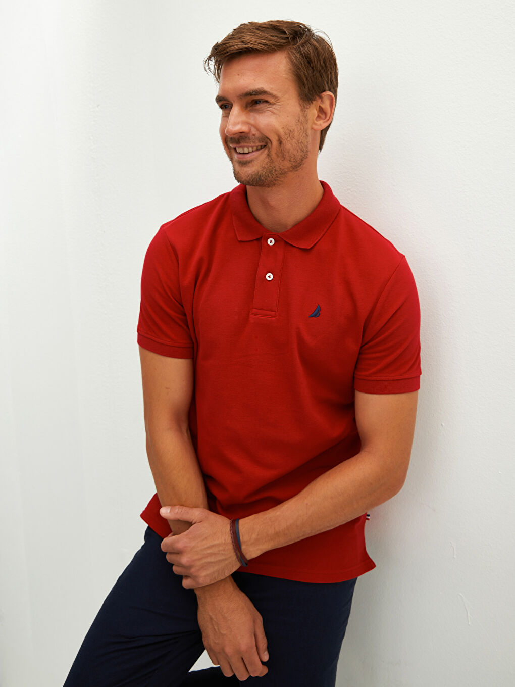 Kırmızı Polo Yaka Kısa Kollu Erkek Tişört-1