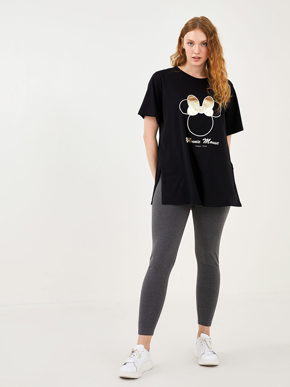 LC WAIKIKI Plus Size Crew Neck Minnie Mouse Printed Short Sleeve Cotton Women's T-Shirt -S1LJ27Z8-CVL