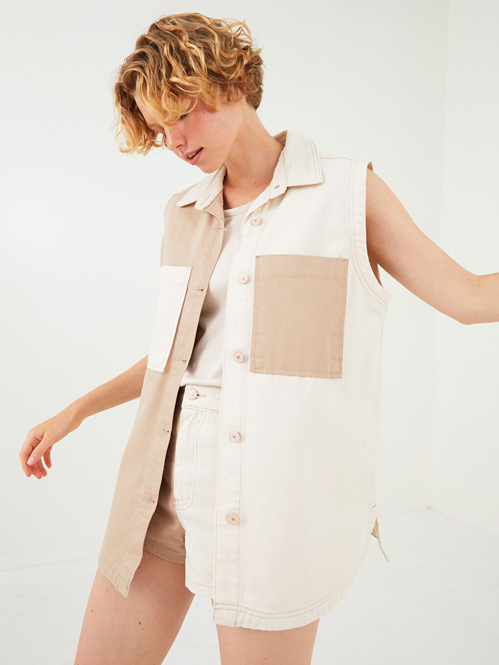 Bej Kadın Gömlek Yaka Renk Bloklu Kolsuz Jean Ceket-3