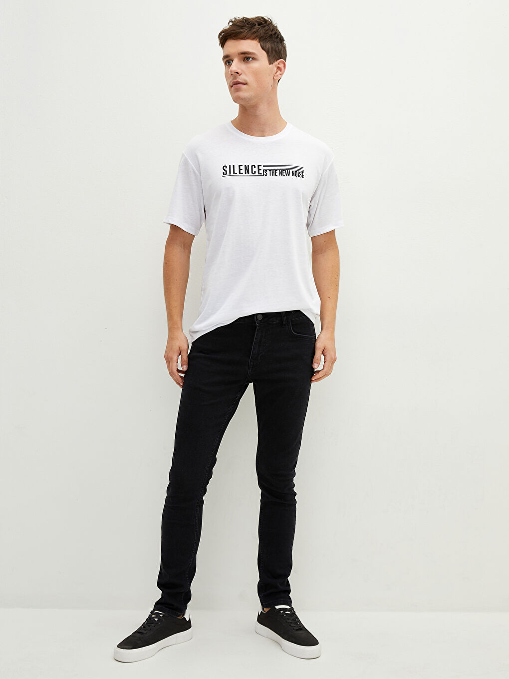 Beyaz Bisiklet Yaka Kısa Kollu Baskılı Penye Erkek Tişört-3