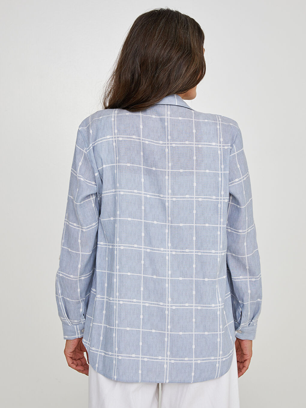 Mavi Önden Düğme Kapamalı Kareli Uzun Kollu Kadın Gömlek-5