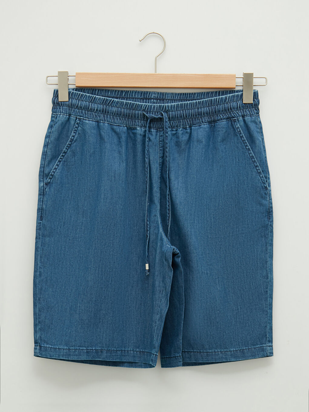 شورت جينز روديو بوسط مطاطي مقاس كبير مستقيم بتفاصيل جيوب للنساء-10