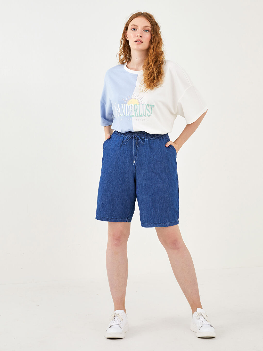 شورت جينز روديو بوسط مطاطي مقاس كبير مستقيم بتفاصيل جيوب للنساء-4