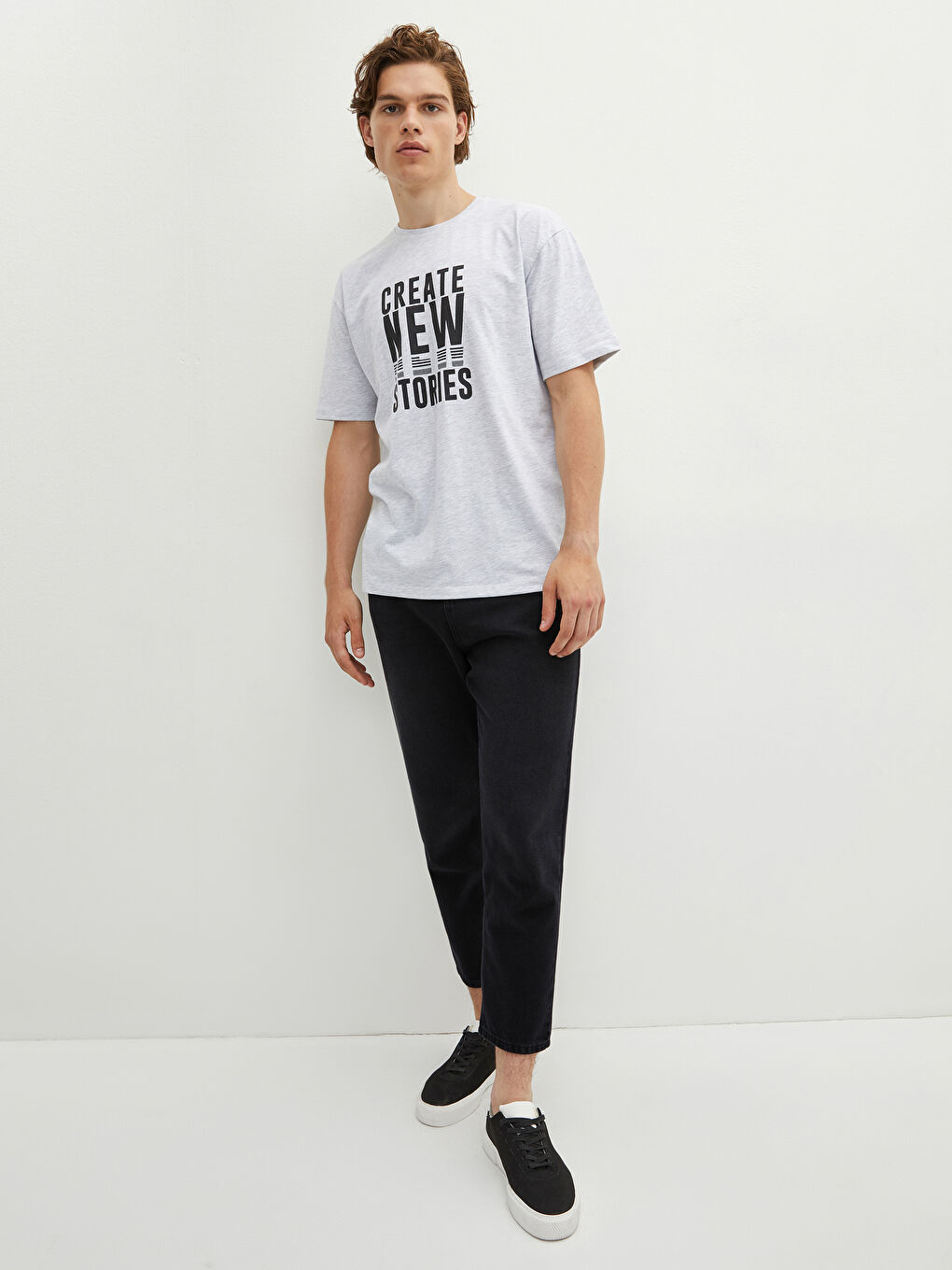 Gri Bisiklet Yaka Kısa Kollu Baskılı Penye Erkek Tişört-2