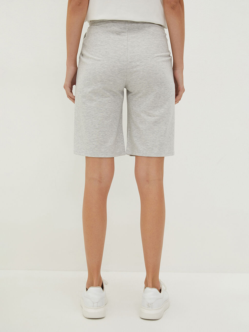 Žena SIVA Kratke hlače-4