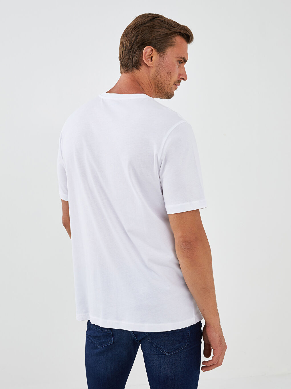 Beyaz Bisiklet Yaka Kısa Kollu Yunus Emre Söz Baskılı Penye Erkek Tişört-4