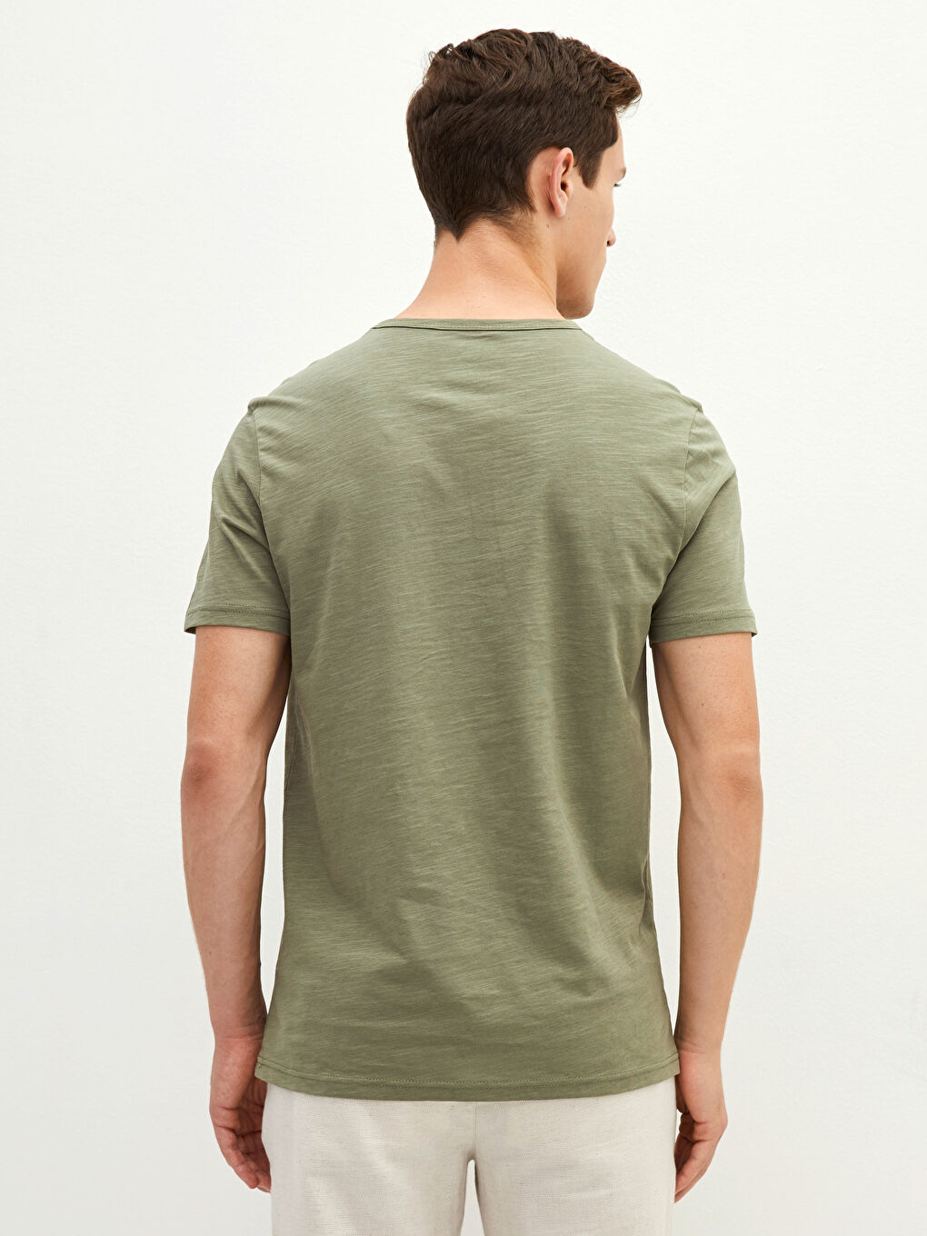 Haki Bisiklet Yaka Kısa Kollu Basic Penye Erkek Tişört-4