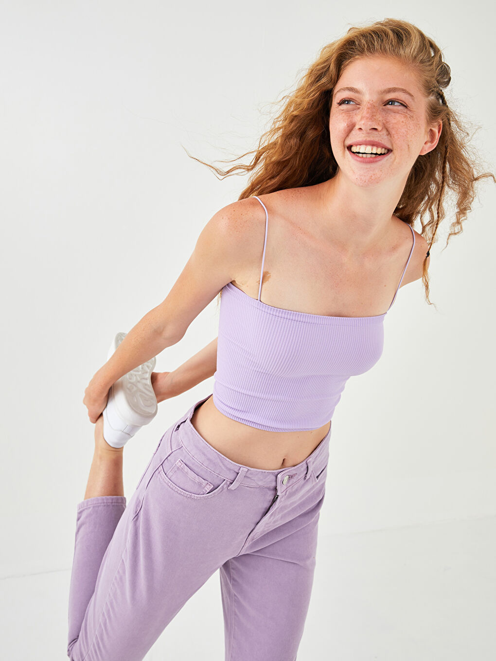 Ženski Uski Top sa Tankim Kaiševima