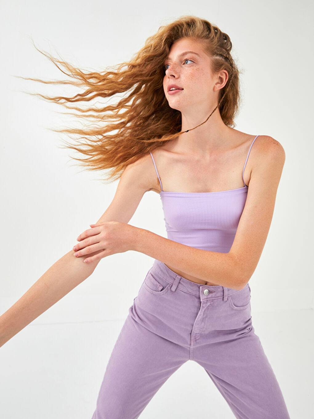 Ženski Uski Top sa Tankim Kaiševima-1