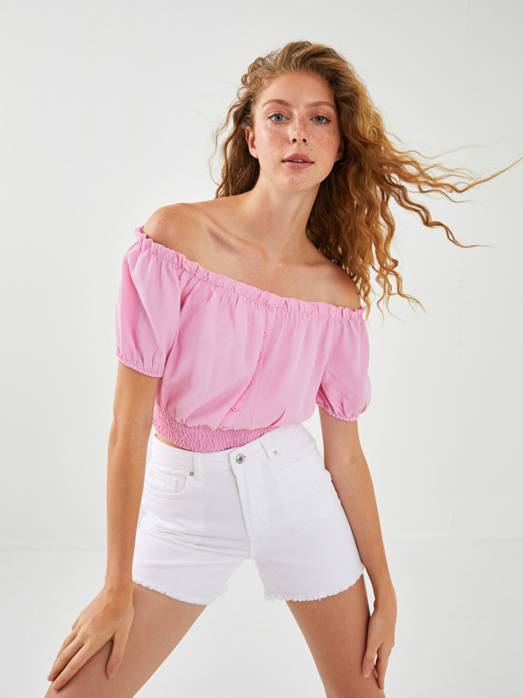 Mom Fit Women's Pocket Detailed Jean Shorts