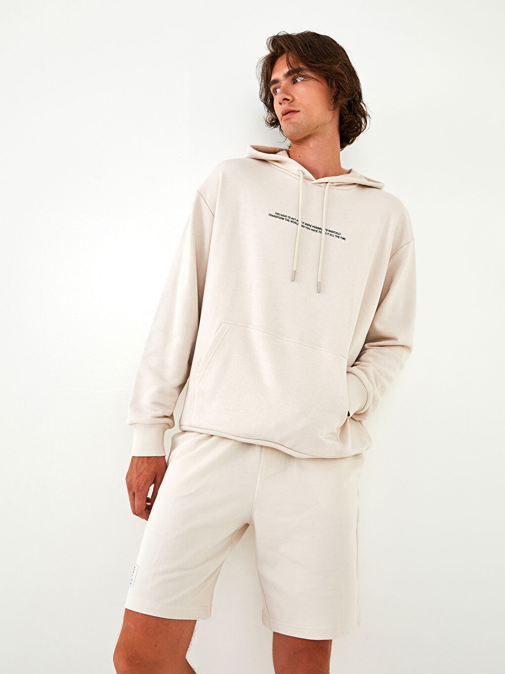 Bej Standart Kalıp Örme Erkek Şort