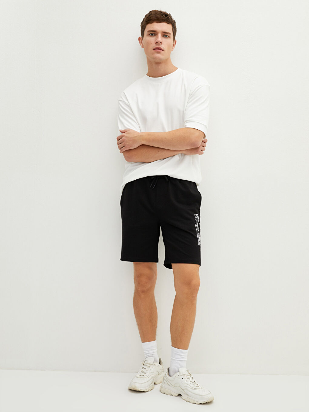 شورت رجالي محبوك بقصة رفيعة-1