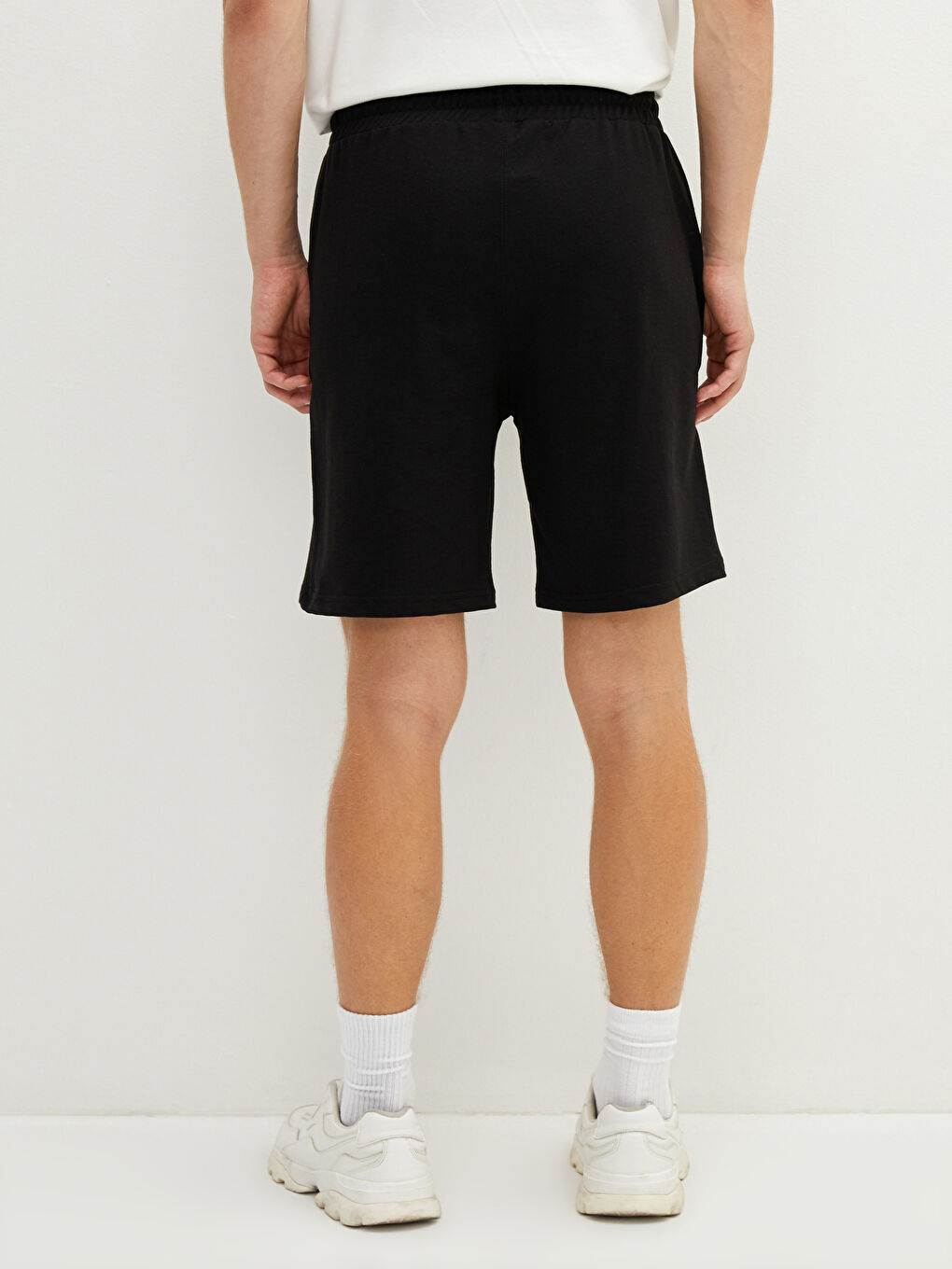 شورت رجالي محبوك بقصة رفيعة-4