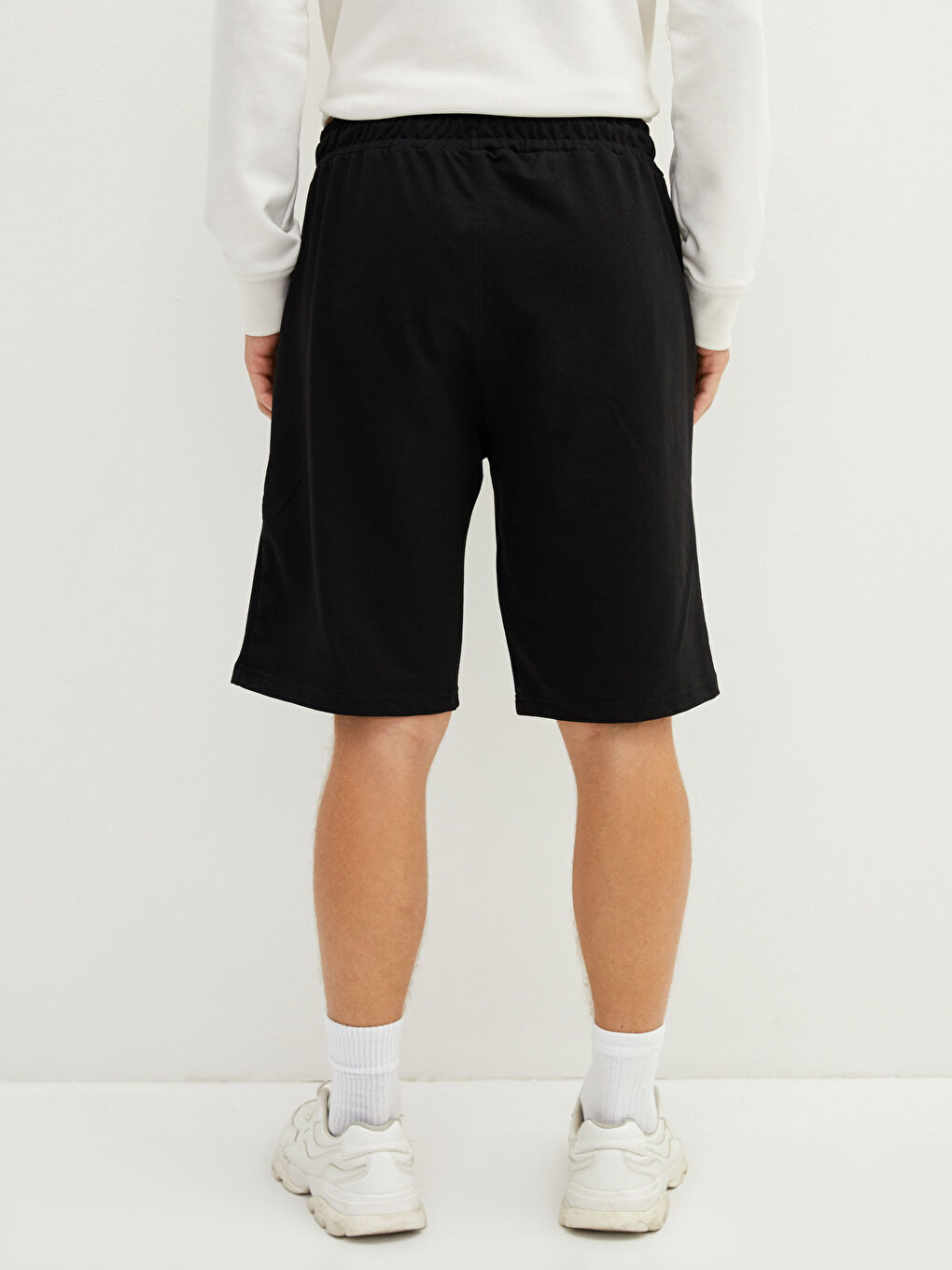 Siyah Slim Fit Örme Erkek Şort-3