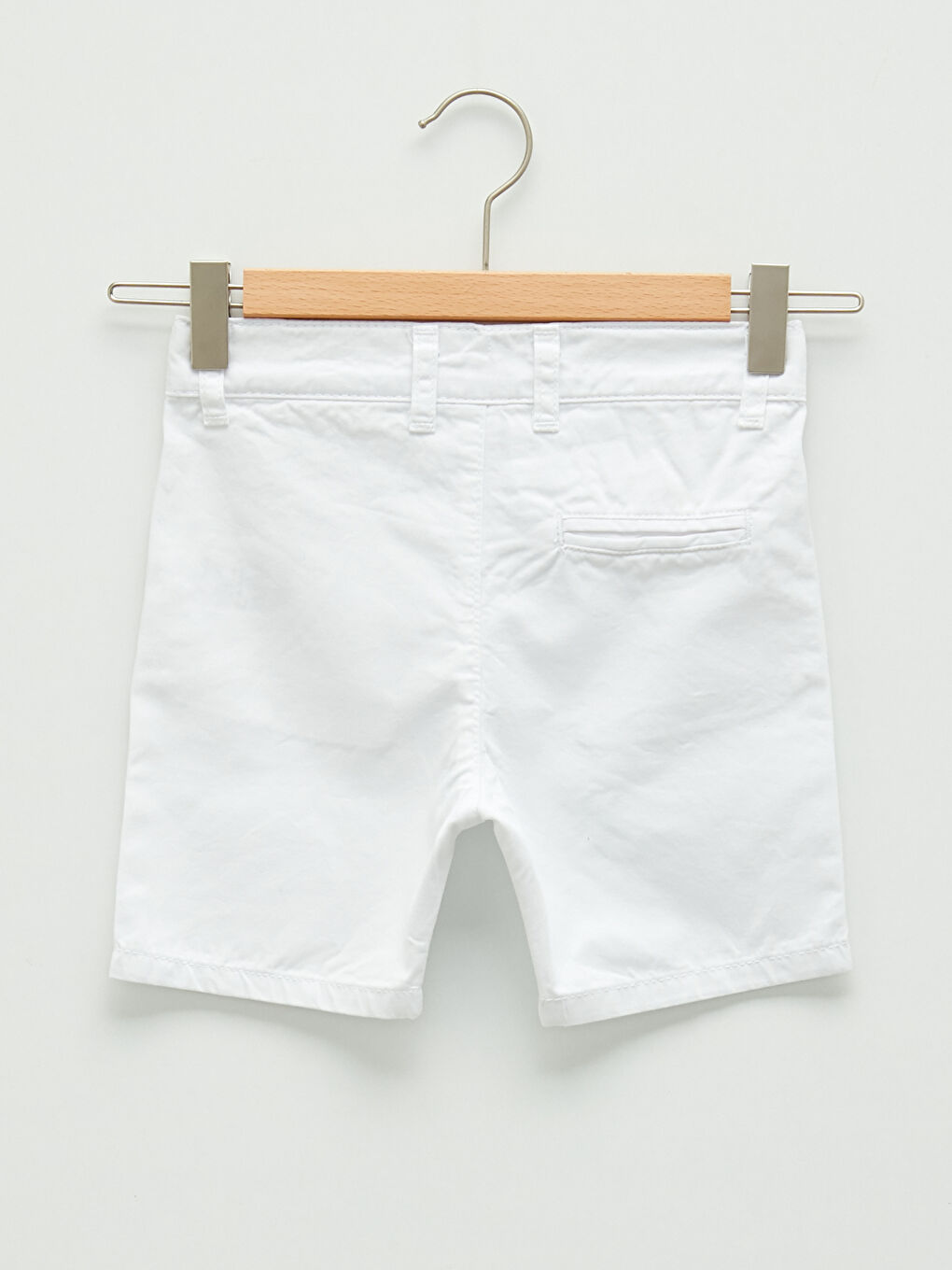 Beyaz Basic Pamuklu Erkek Bebek Şort-1