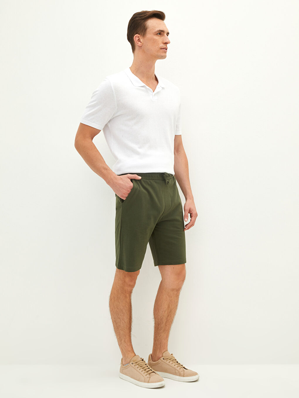 Haki Standart Kalıp Örme Erkek Şort-1