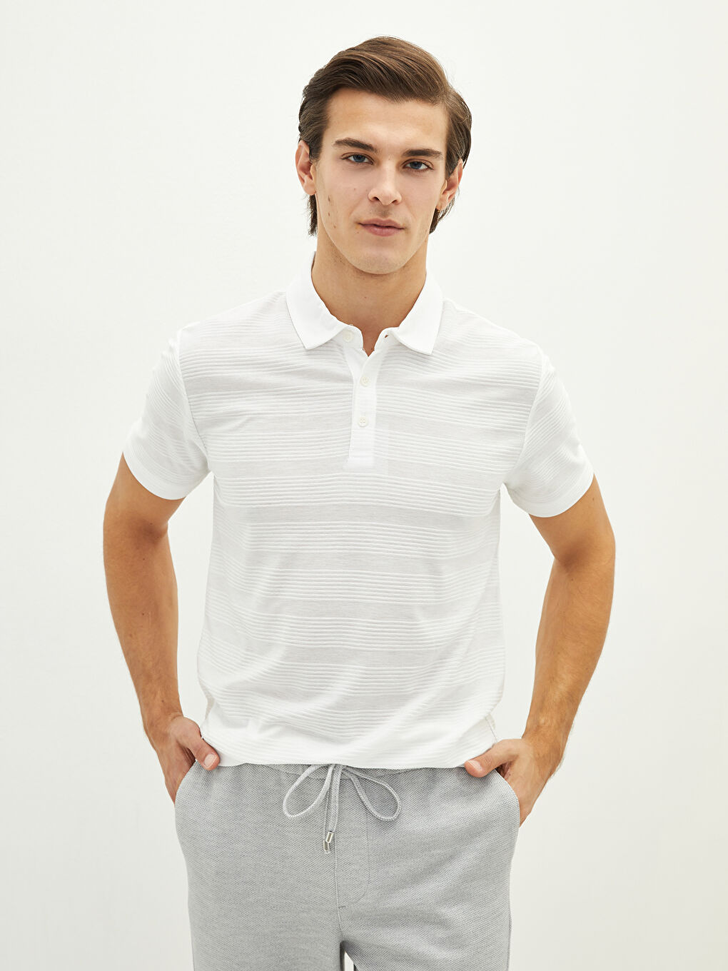 Ekru Polo Yaka Kısa Kollu Erkek Tişört-1