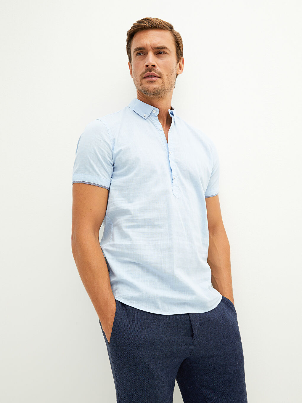 LCW Vision Slim Fit Kısa Kollu Erkek Gömlek -S1LU83Z8-RUS