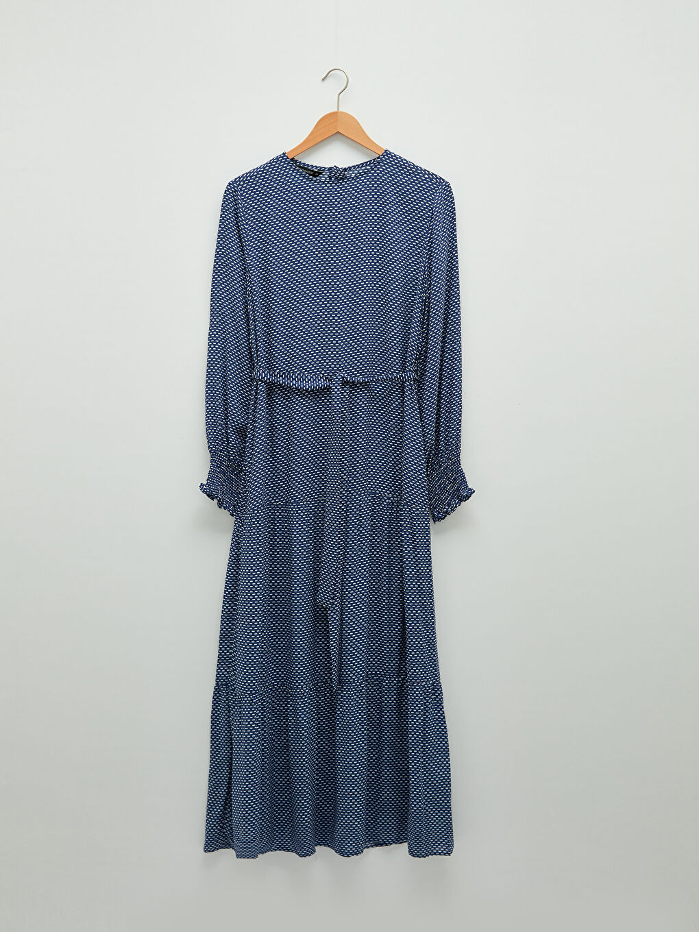 Mavi Bisiklet Yaka Desenli Uzun Kollu Beli Kemerli Viskon Kadın Elbise-6