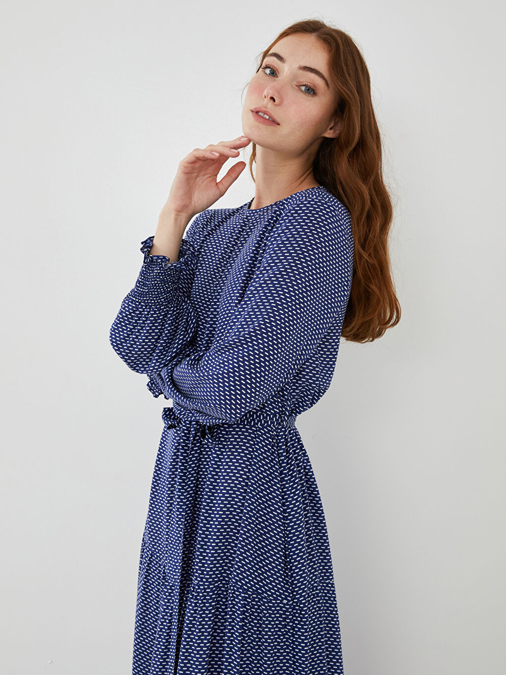 Mavi Bisiklet Yaka Desenli Uzun Kollu Beli Kemerli Viskon Kadın Elbise-4