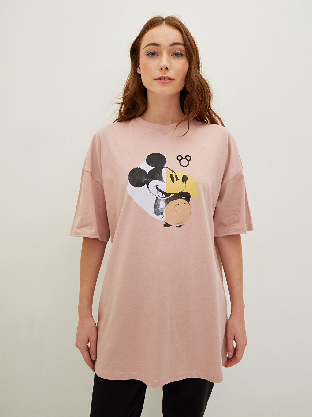 Pembe Bisiklet Yaka Mickey Mouse Baskılı Kısa Kollu Pamuklu Kadın Tunik-2