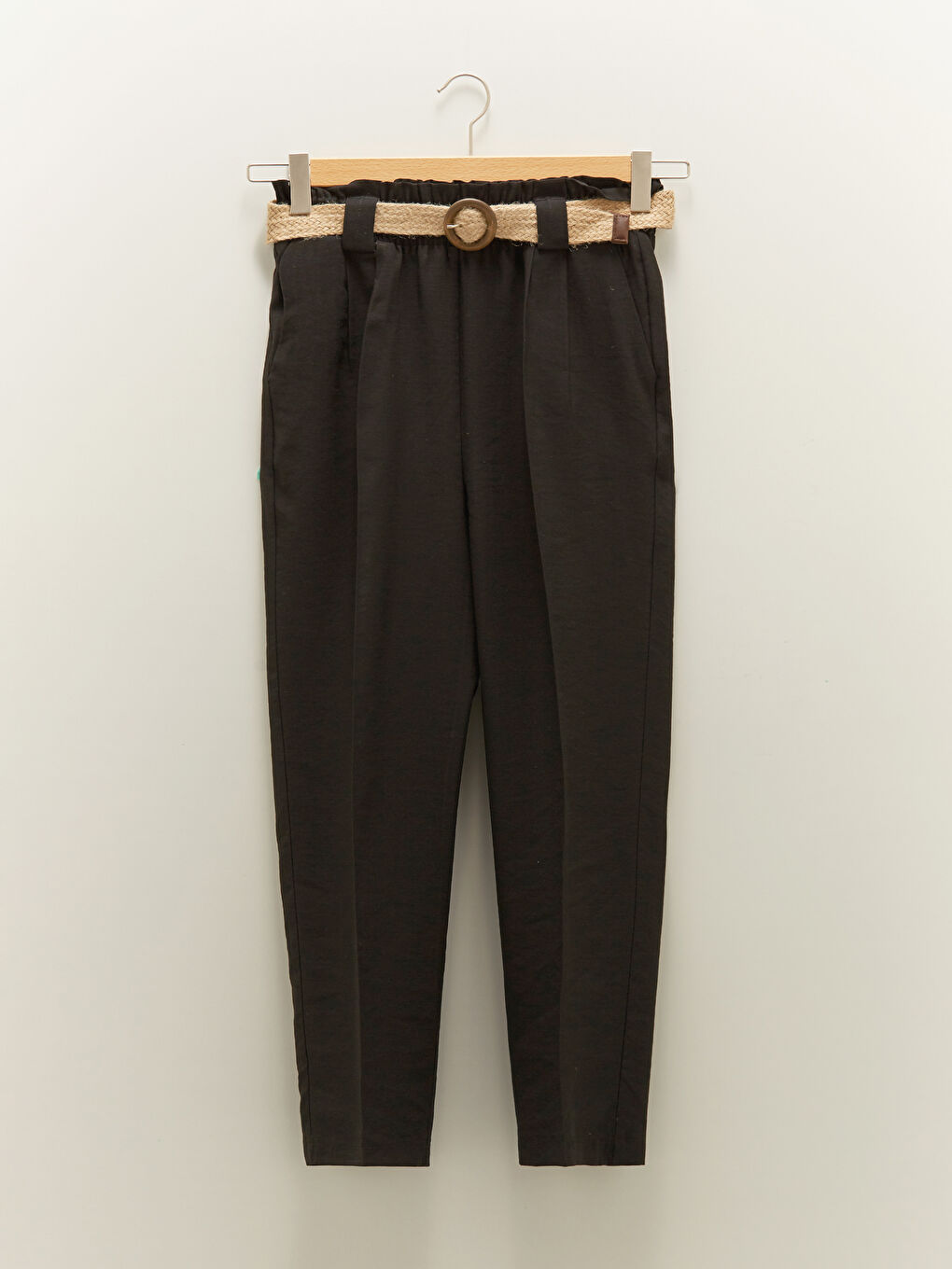 Siyah Yüksek Bel Bol Fit Kemer Detaylı Kadın Pantolon-4