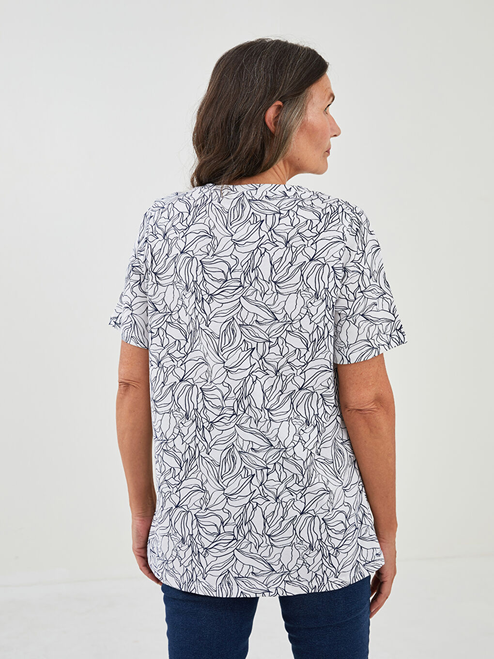 V-Neck Patterned Short Sleeve Cotton Women's T-Shirt-3