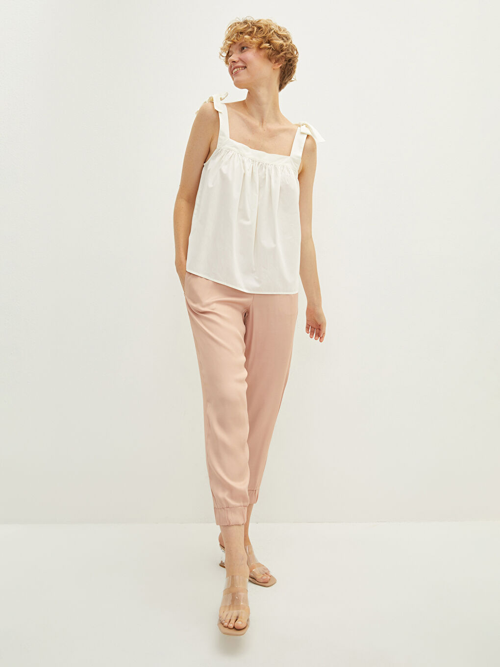 LCW Vision Elastic Waist Wide Fit Straight Pocket Detailed Viscose Women's Trousers -S1M079Z8-GSC