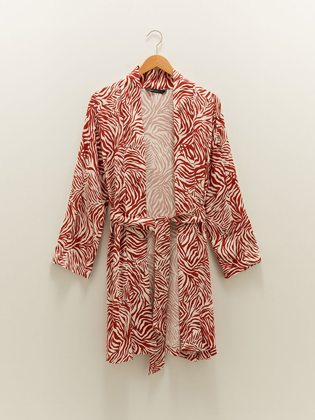 Kimono pour Femmes en Viscose Surdimensionné à Motifs à Manches Longues avec Col Châle-4