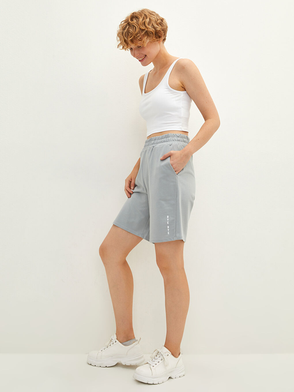 Women's Elastic Waist Printed Pocket Detailed Cotton Bermuda Shorts-2