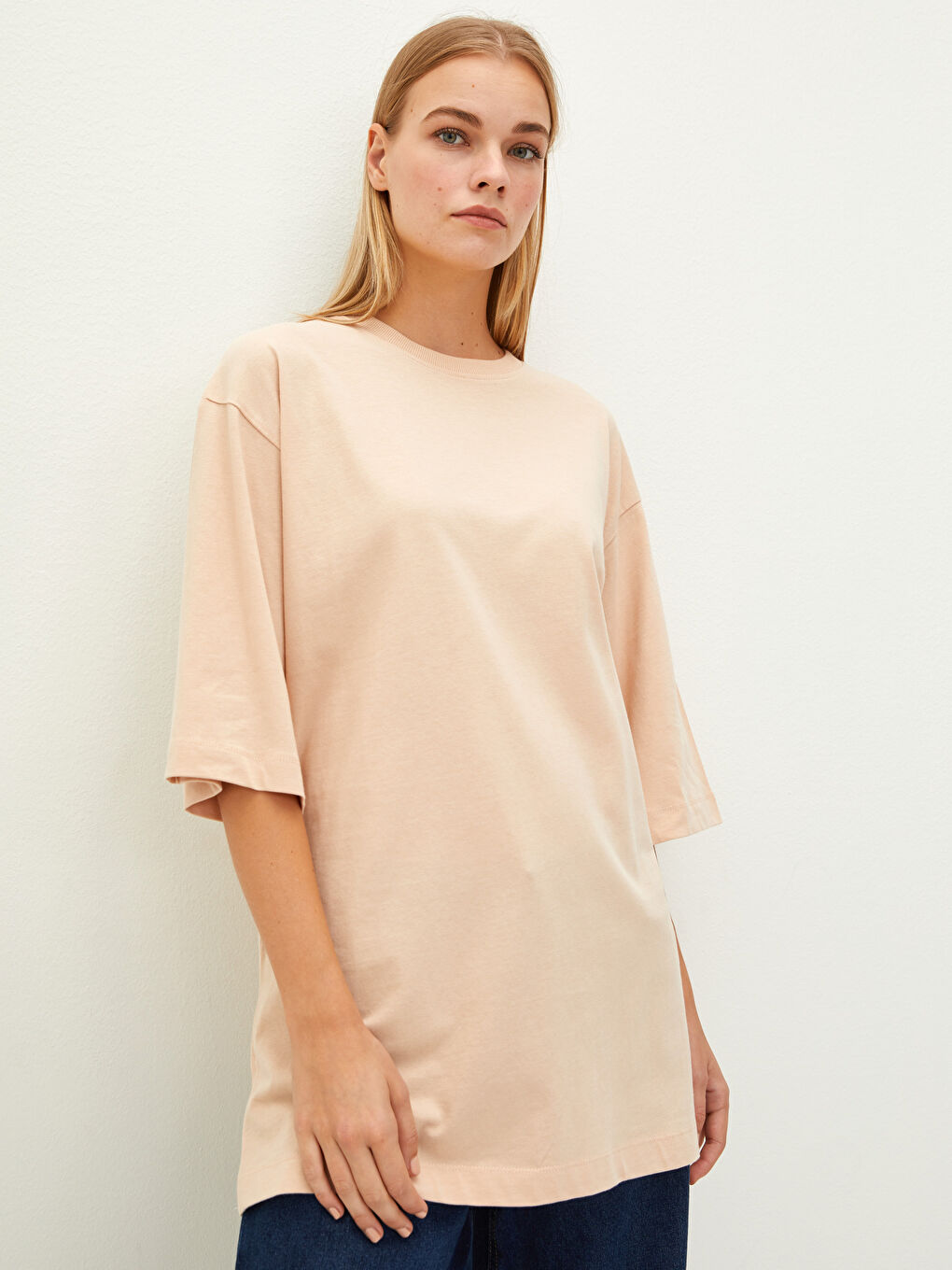 Bej Bisiklet Yaka Düz Kısa Kollu Pamuklu Kadın Tunik-1