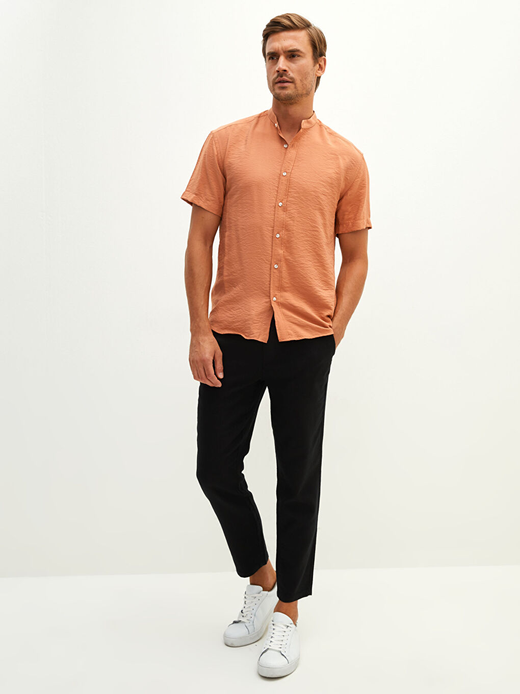 Pembe Slim Fit Hakim Yaka Kısa Kollu Erkek Gömlek-2