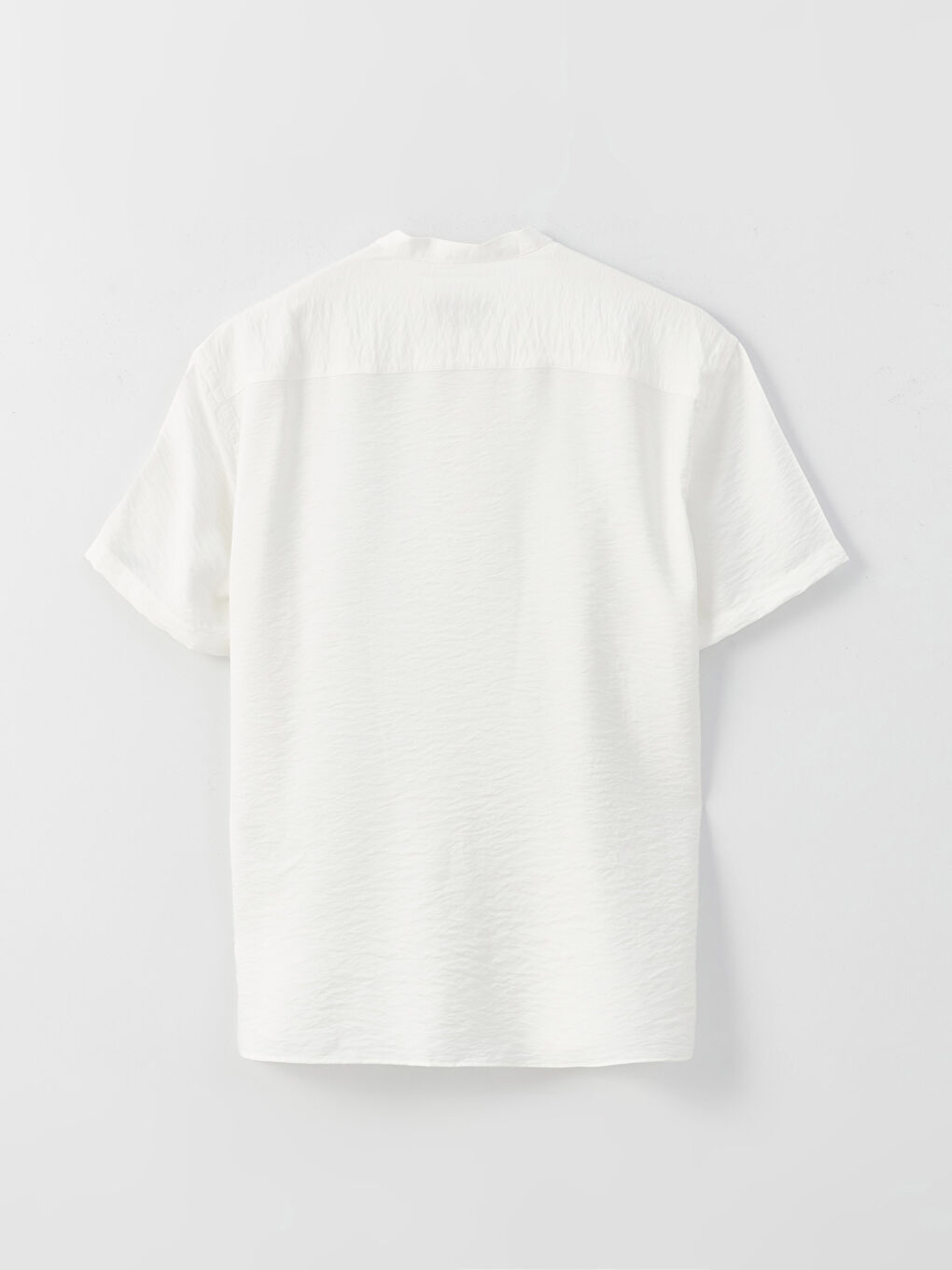 Beyaz Slim Fit Hakim Yaka Kısa Kollu Erkek Gömlek-6