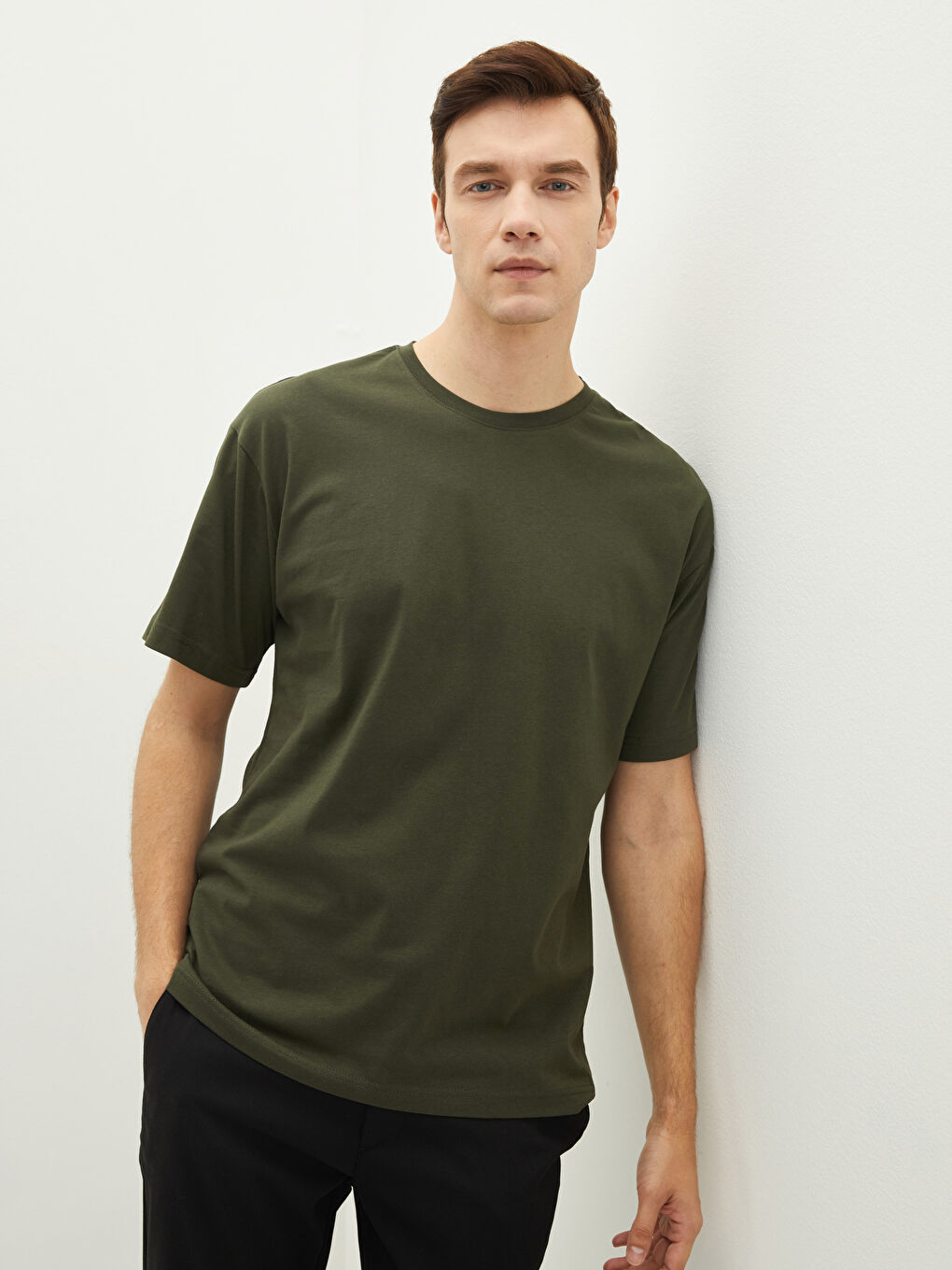 T-shirt Basique à Manches Courtes et Col Rond pour Hommes