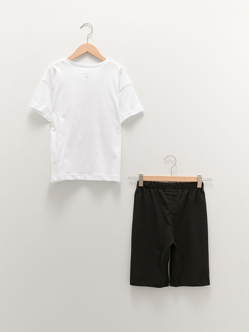 Beyaz Bisiklet Yaka Baskılı Kısa Kollu Pamuklu Erkek Çocuk Şortlu Pijama Takımı-1