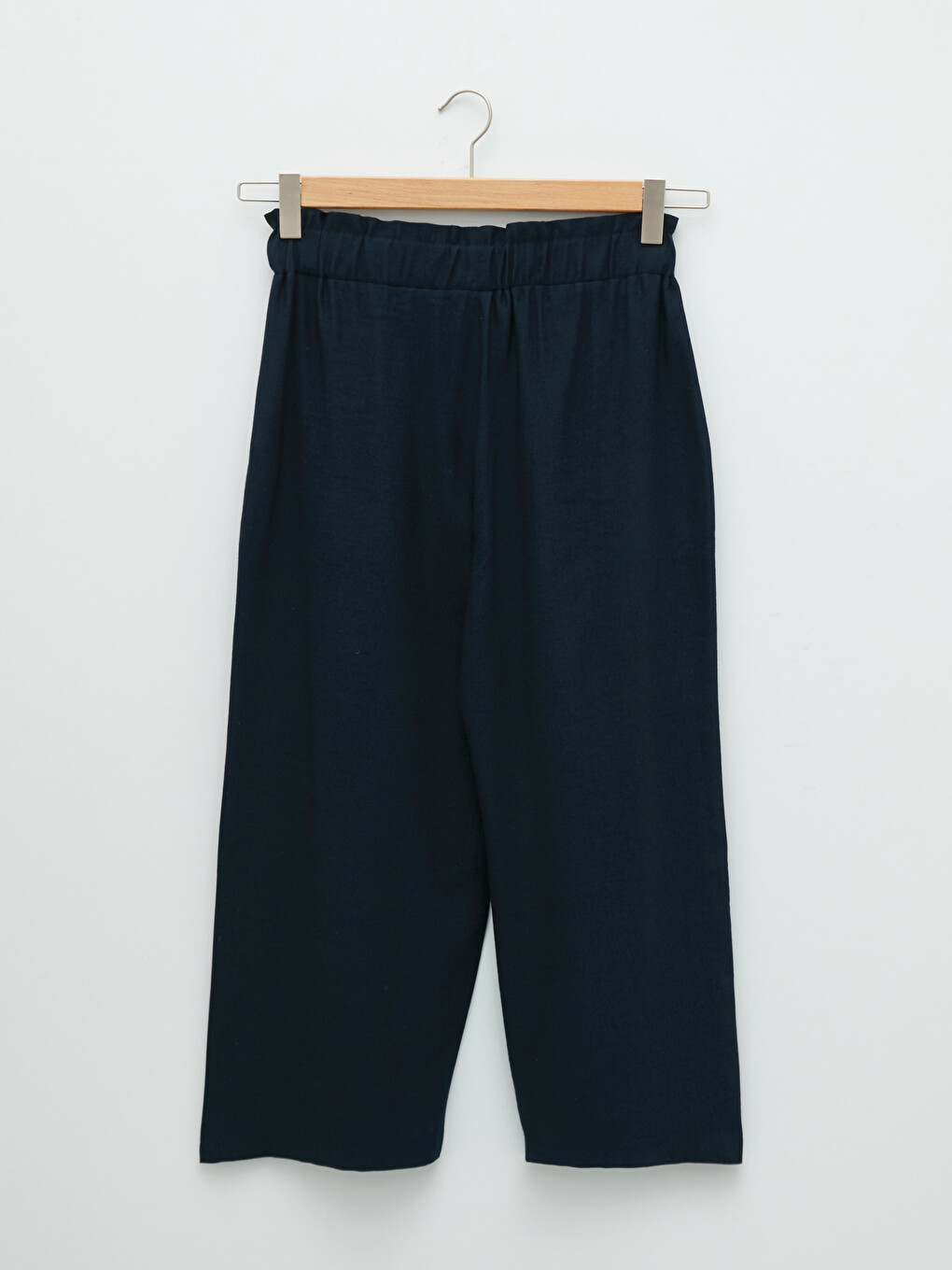 Women's Elastic Waist Comfortable Fit Straight Capri-6