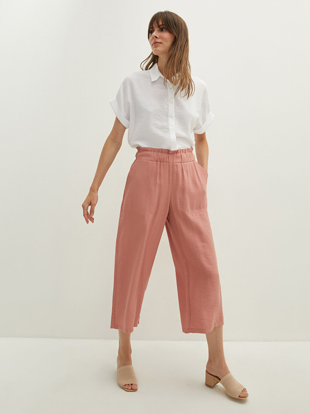 Pembe Kadın Beli Lastikli Rahat Kalıp Düz Kapri