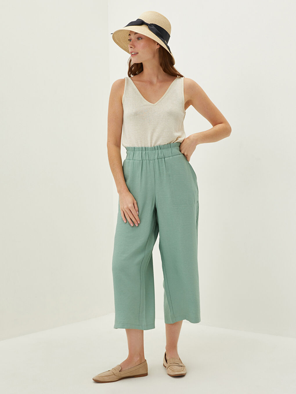 Yeşil Kadın Beli Lastikli Rahat Kalıp Düz Kapri-2