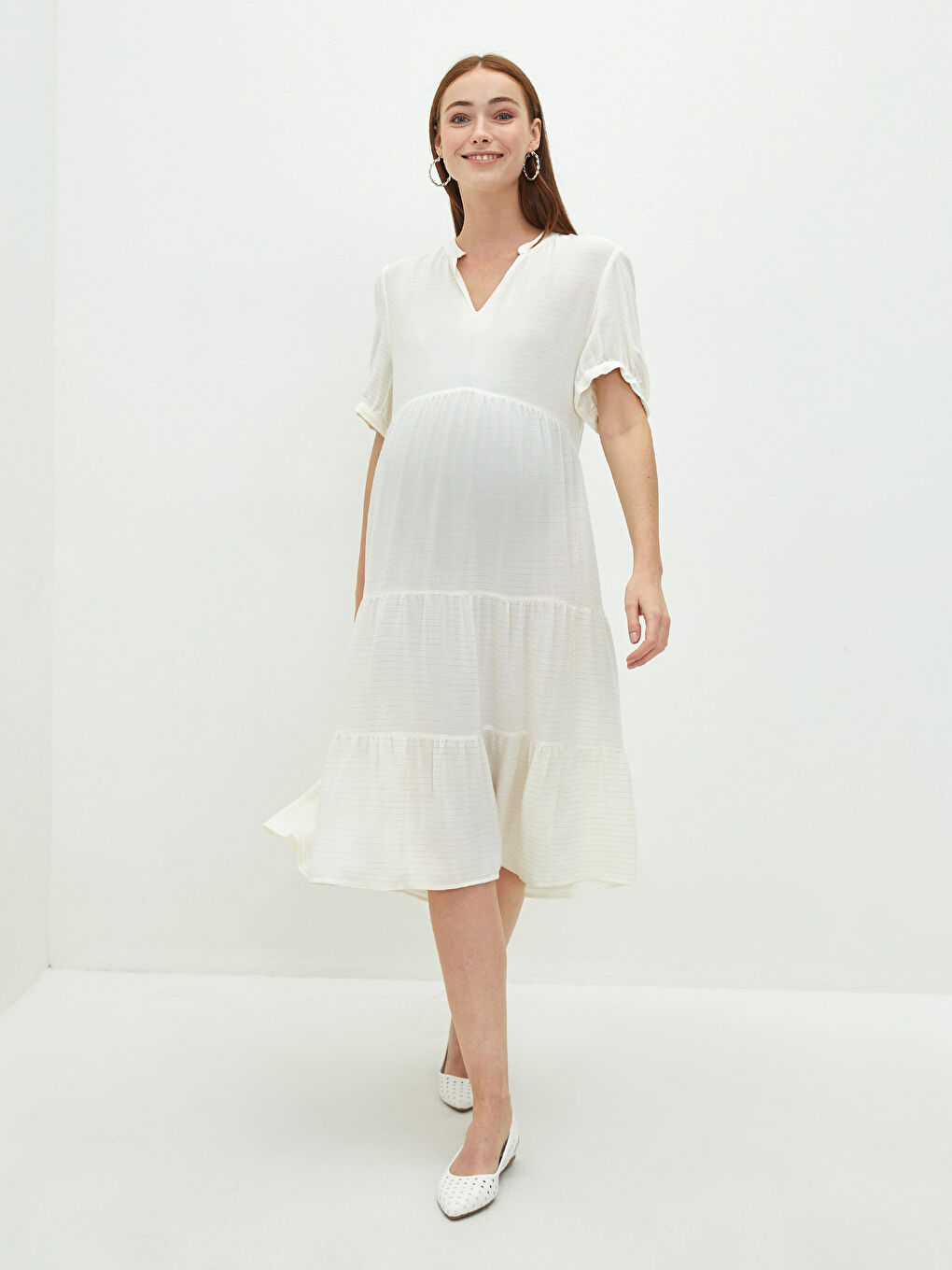 Ekru V Yaka Kısa Kollu Çizgili Hamile Elbise-1