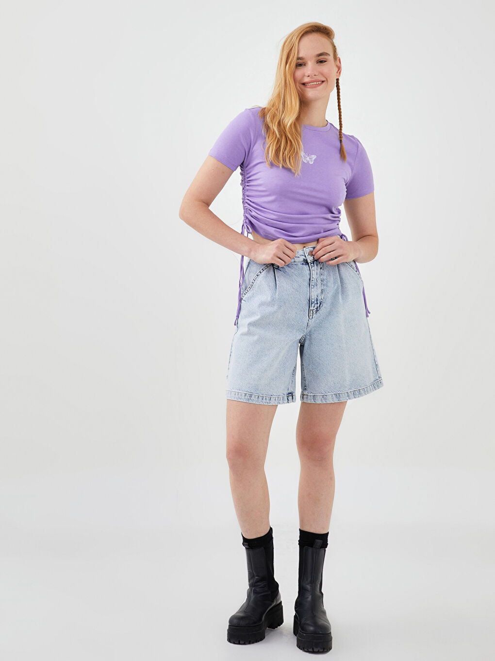 Lila Bisiklet Yaka Nakışlı Kısa Kollu Pamuklu Kadın Tişört