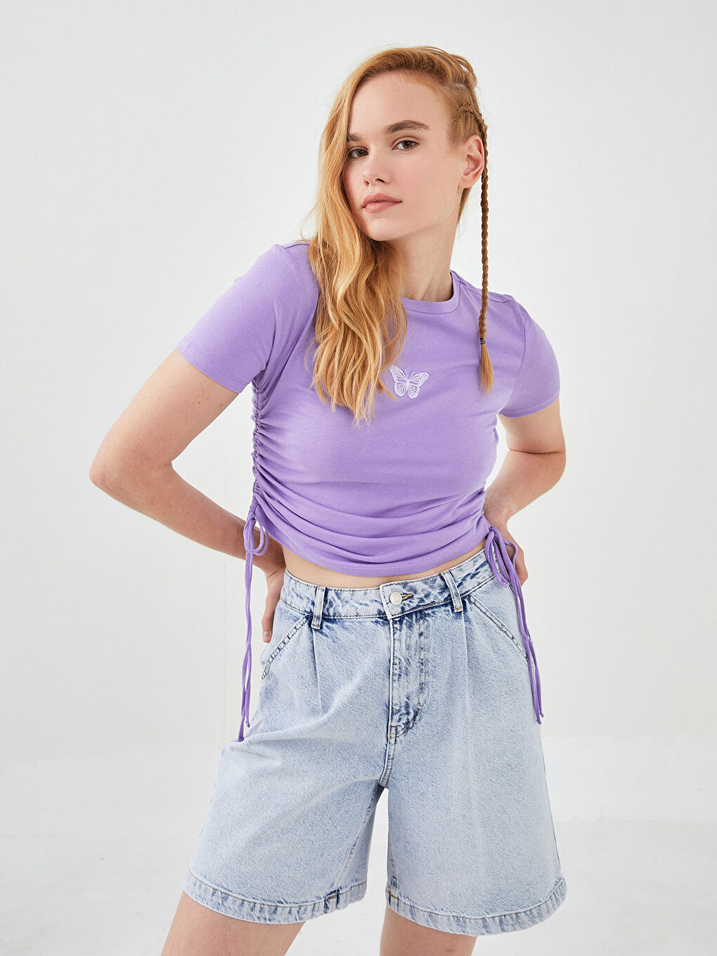 Lila Bisiklet Yaka Nakışlı Kısa Kollu Pamuklu Kadın Tişört-1