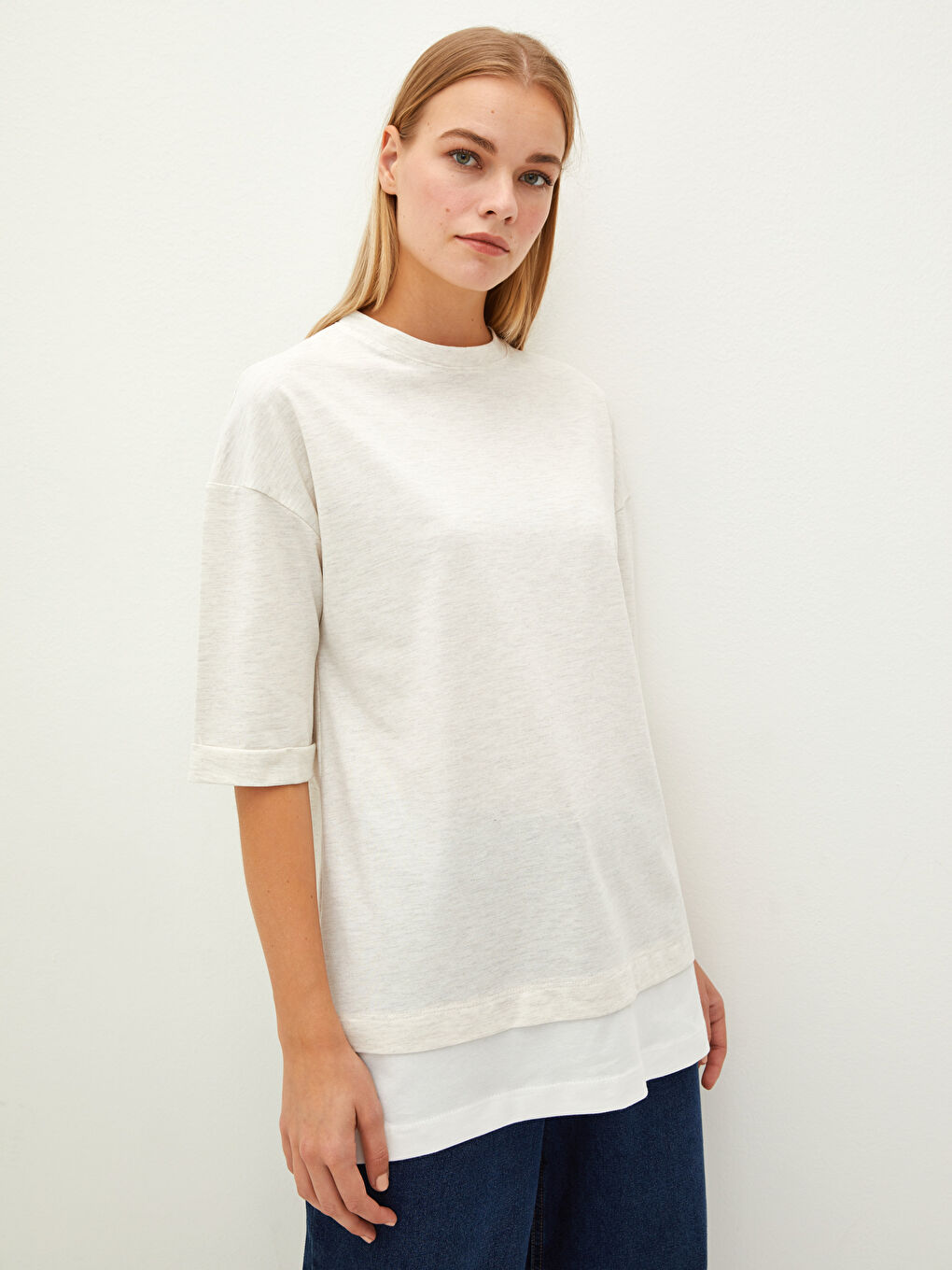 Bej Bisiklet Yaka Düz Kısa Kollu Pamuklu Kadın Tunik